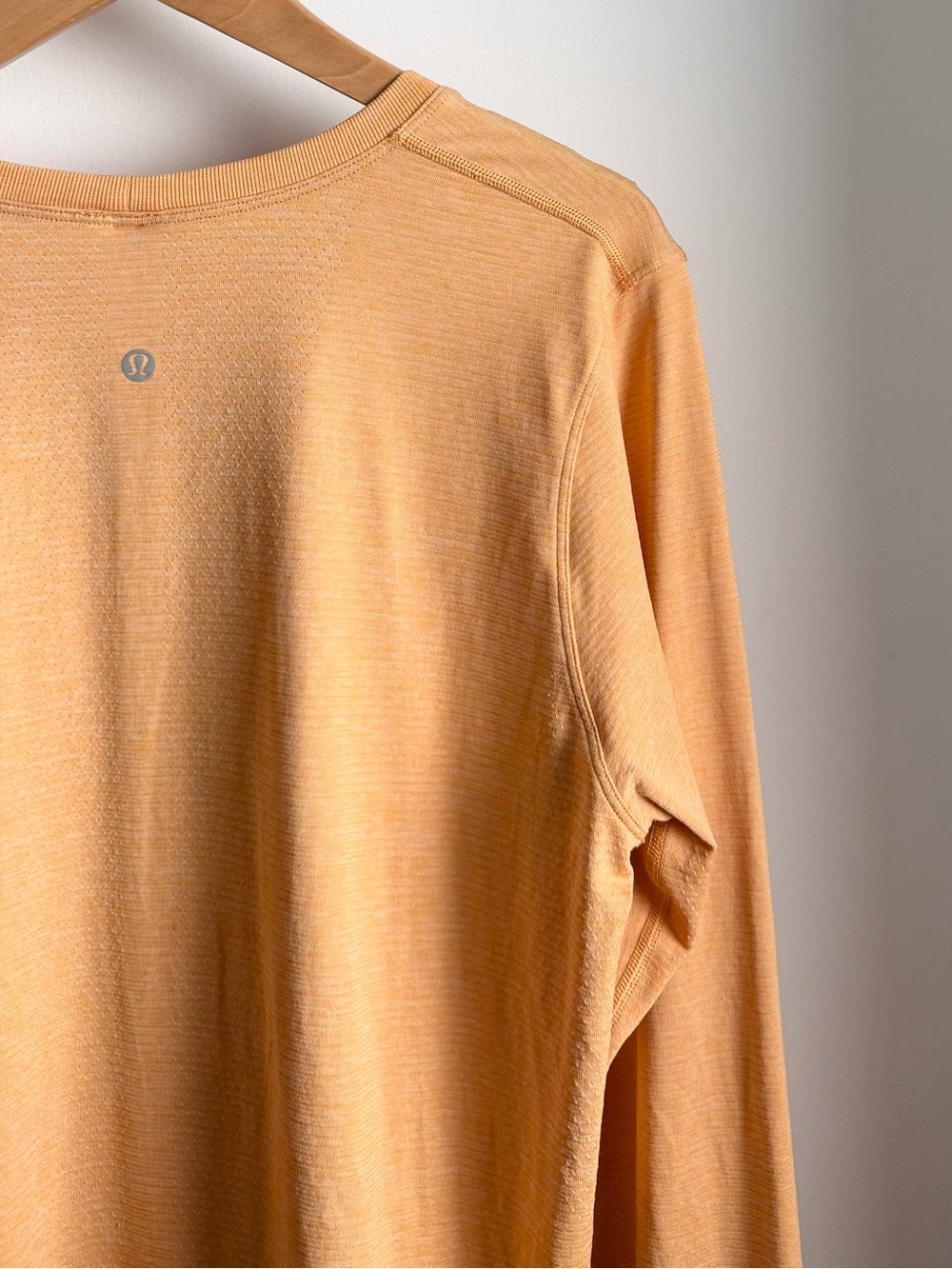 lululemon swiftly relaxed long sleeve - Picture 7 of 16